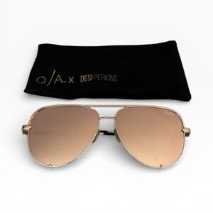QUAY Gold Avaitor Sunglasses